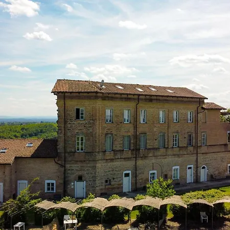 Bordona Hillside Retreat - Panoramic With Pool