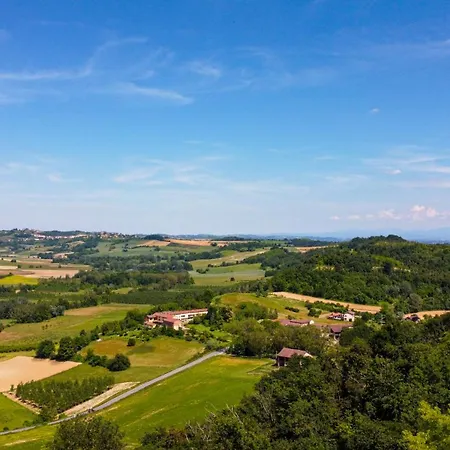 Bordona Hillside Retreat - Panoramic With Pool *