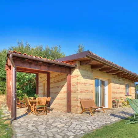 Chalet Bordona Hillside Retreat - Panoramic With Pool *